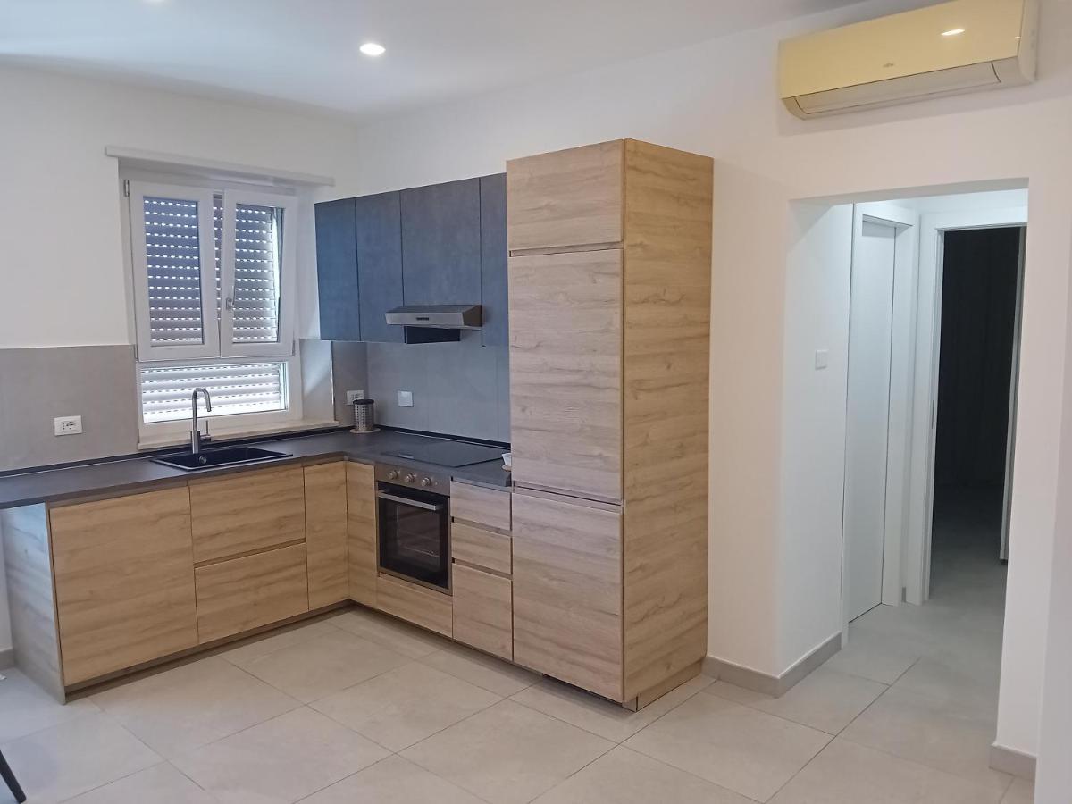 Ferienwohnung Alessya Delux Ladispoli Exterior foto