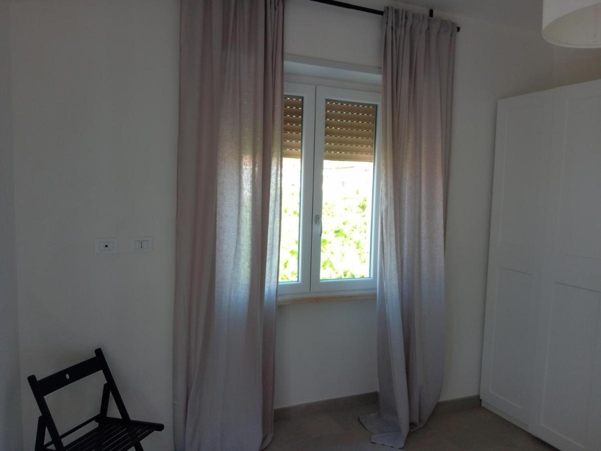 Ferienwohnung Alessya Delux Ladispoli Exterior foto